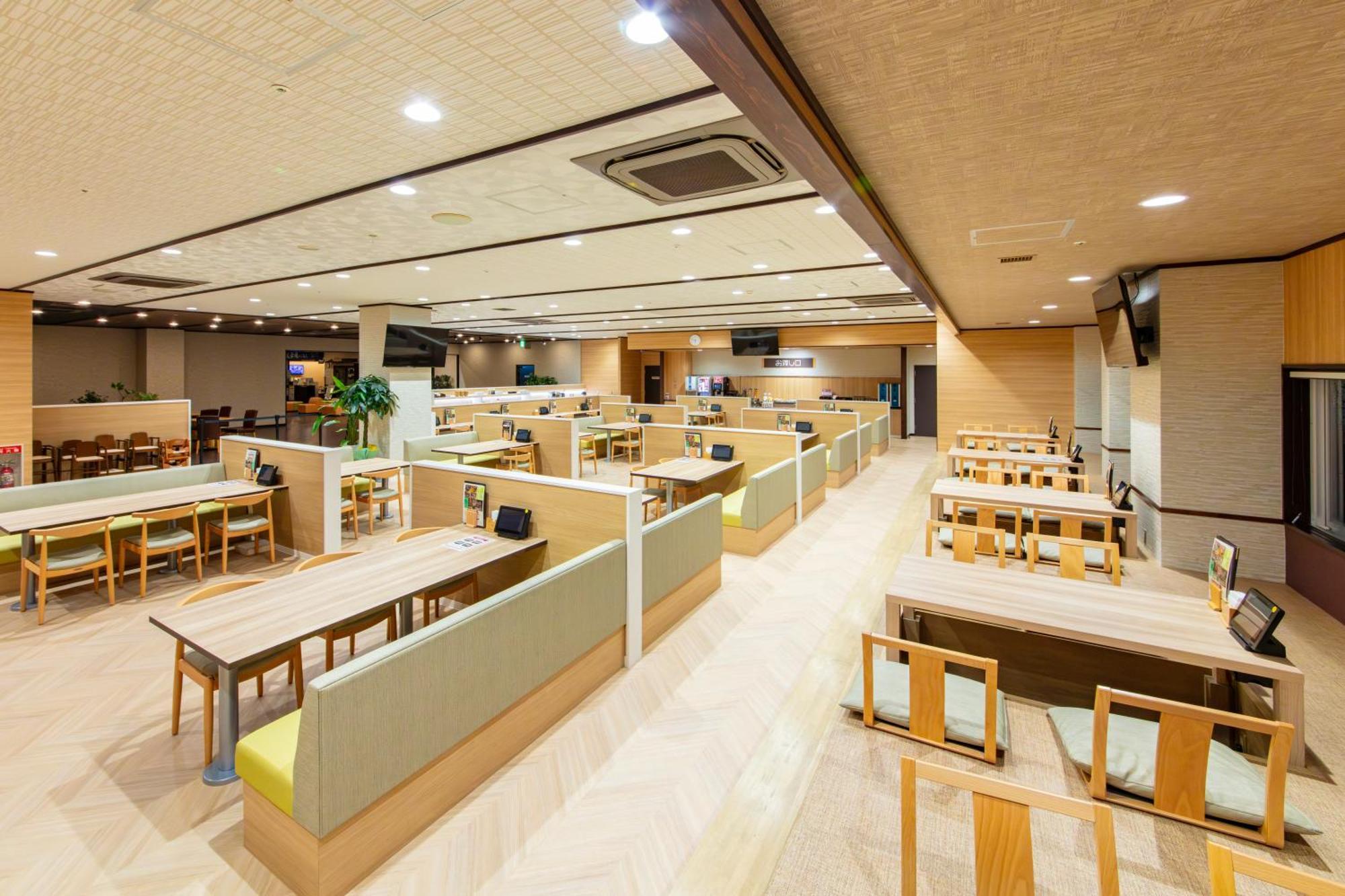 Castle Inn Toyokawa Екстер'єр фото