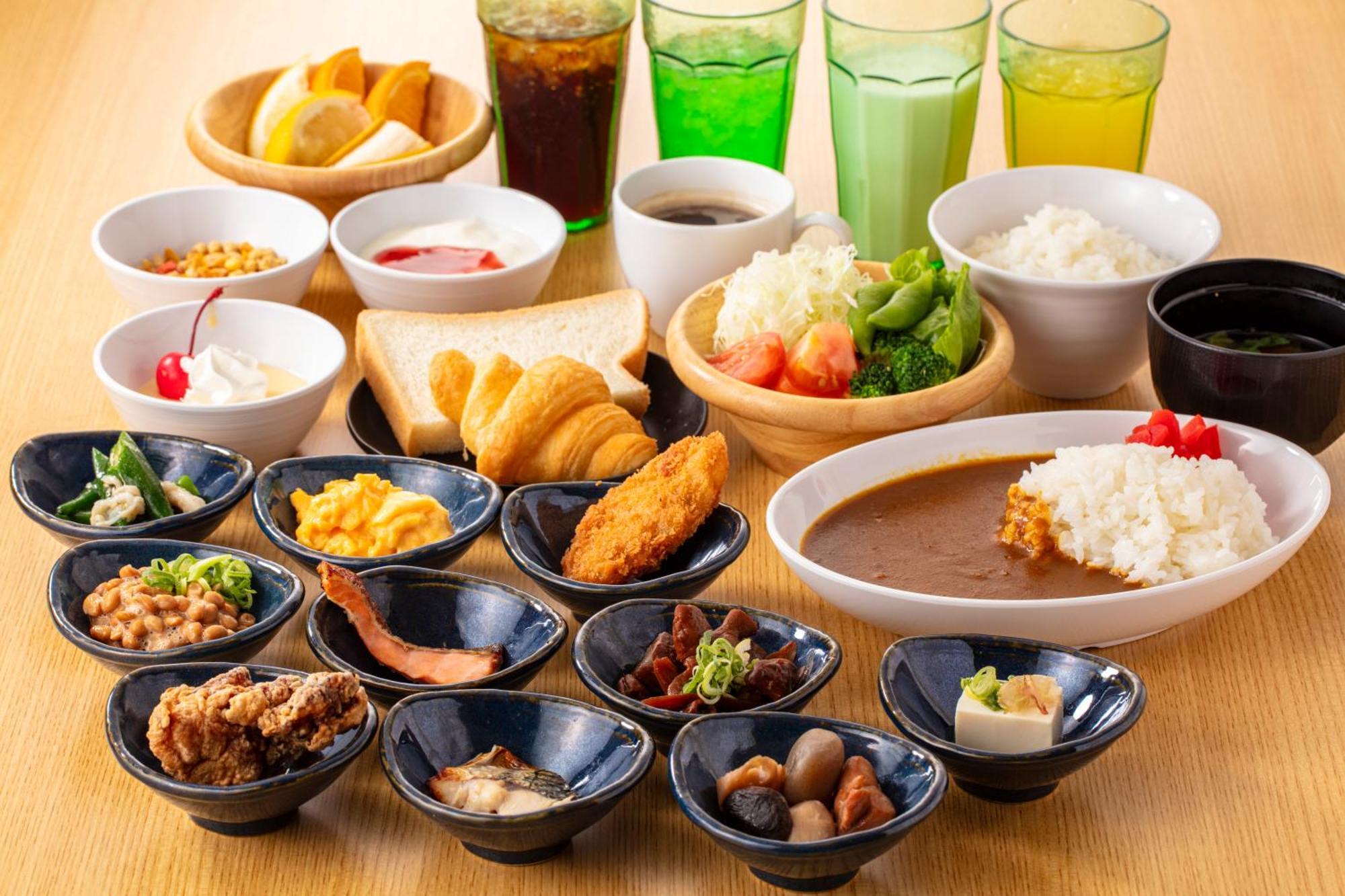 Castle Inn Toyokawa Екстер'єр фото